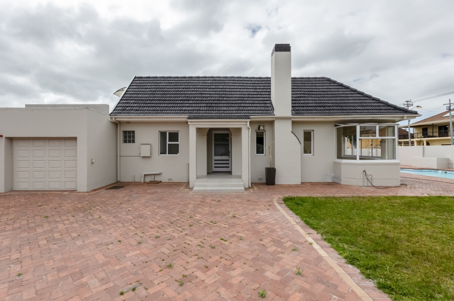 2 Bedroom Property for Sale in Rondebosch Western Cape